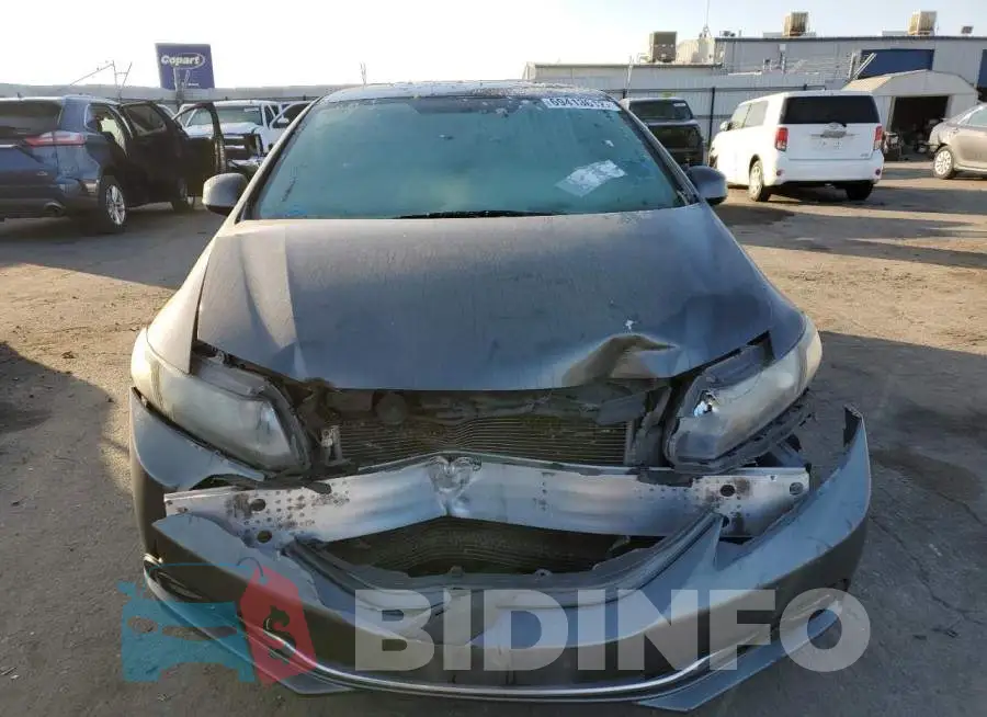 19XFB2F9XDE220944 Photo# 5