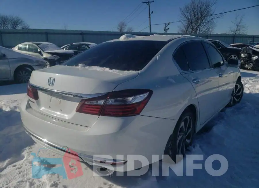 1HGCR2F72HA141680 Photo# 4