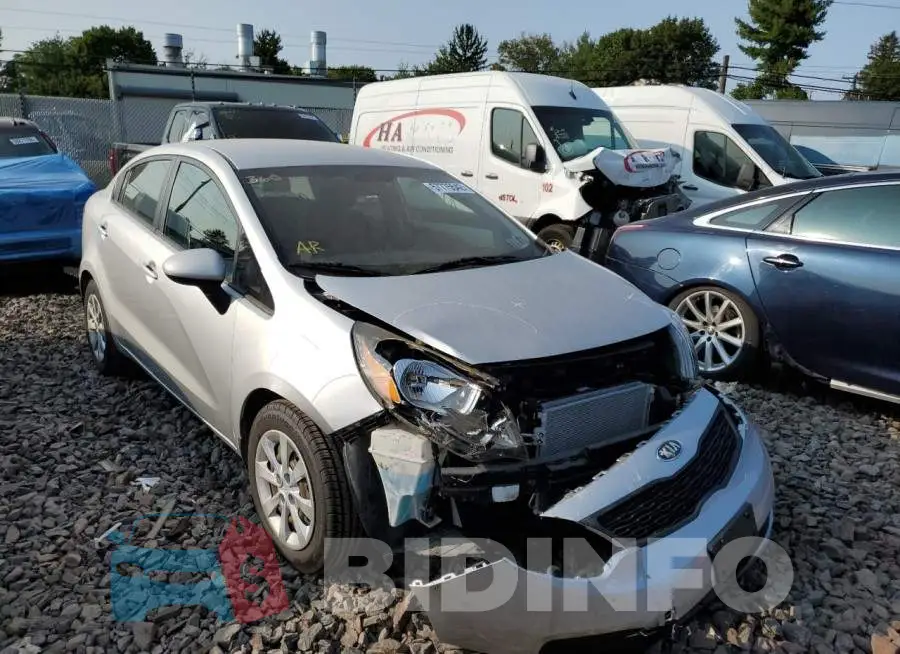 KNADM4A30D6157906 Photo# 1