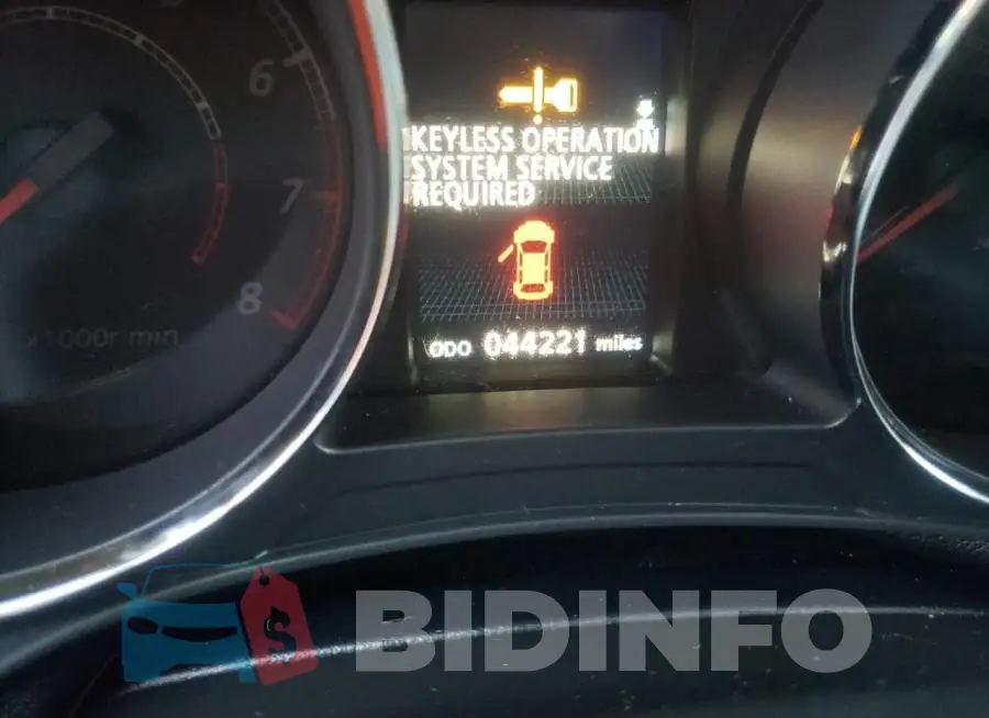 JA4AR3AW3HZ024521 Photo# 8