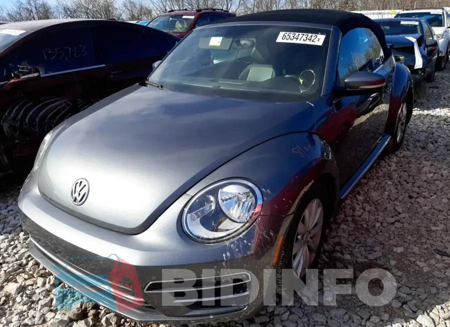 3VW5DAAT7JM514772 Photo# 2