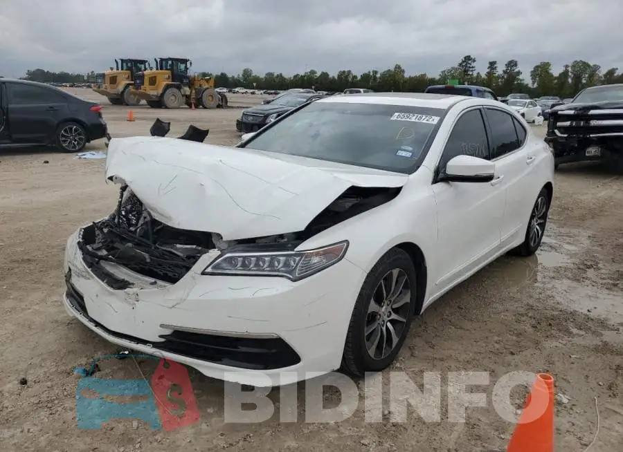 19UUB1F57FA013255 Photo# 2