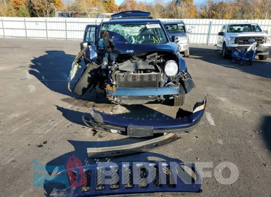 1C4NJRFB3ED616064 Photo# 9