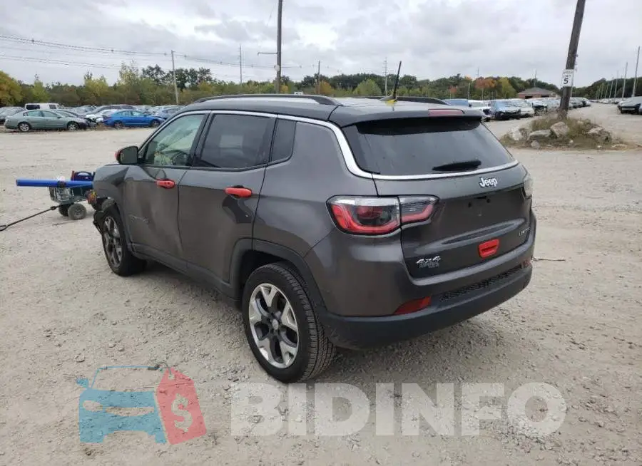 3C4NJDCB9JT463556 Photo# 3