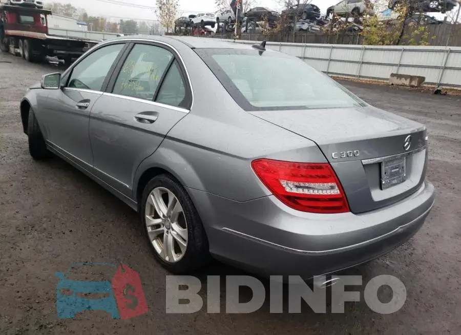 WDDGF8AB8DR269771 Photo# 3