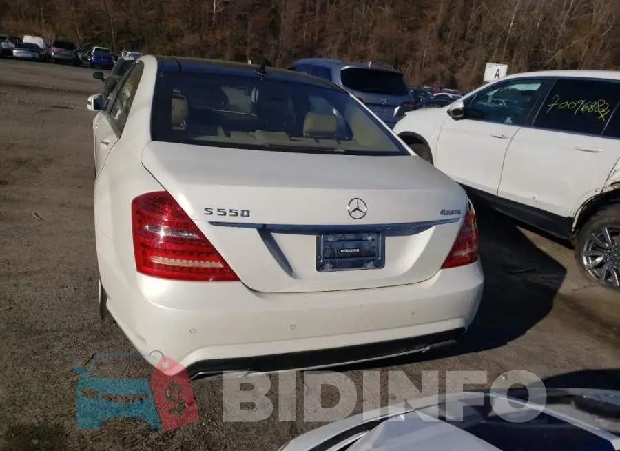 WDDNG9EB8DA535423 Photo# 6