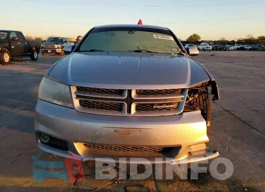 1C3CDZBG4DN608391 Photo# 5