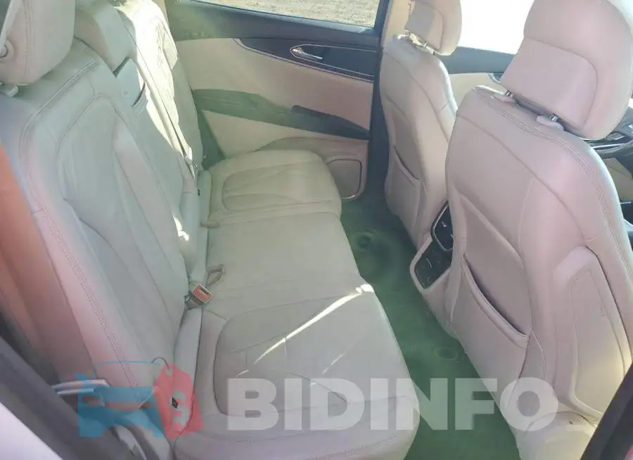2LMTJ6KR2GBL80850 Photo# 6