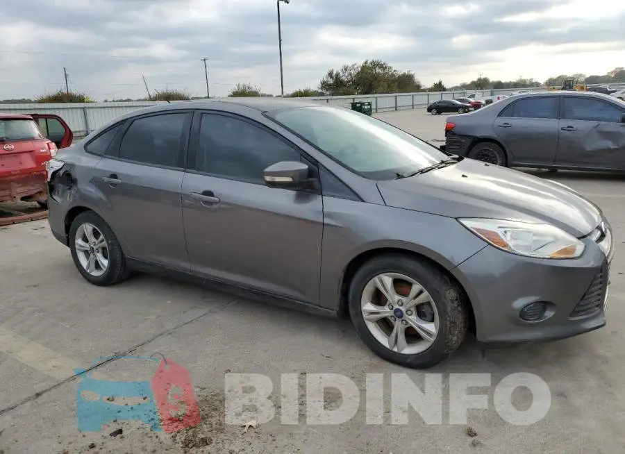 1FADP3F21EL389962 Photo# 4