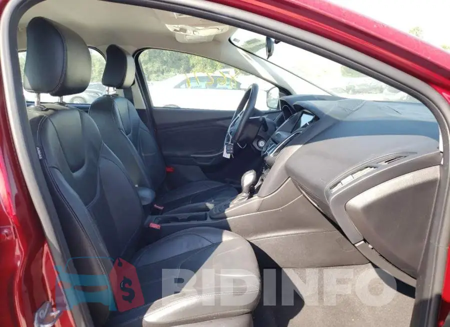 1FADP3F22GL402074 Photo# 5