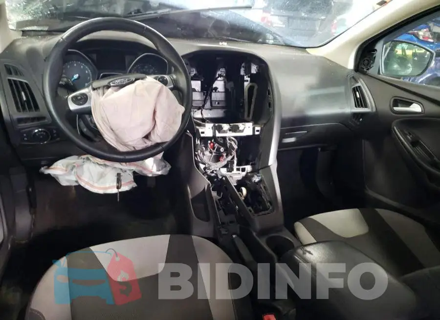 1FADP3F28EL298817 Photo# 8