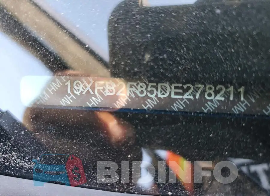 19XFB2F85DE278211 Photo# 10