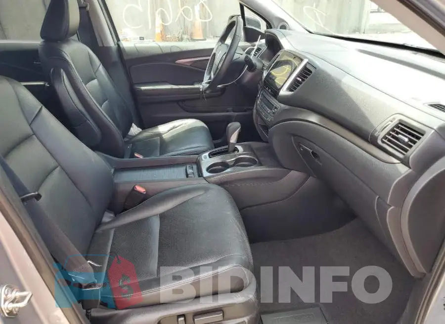 5FPYK3F68HB032404 Photo# 5