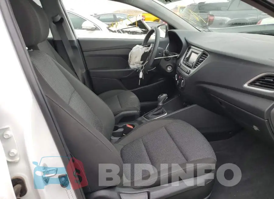 3KPC24A61ME139519 Photo# 5