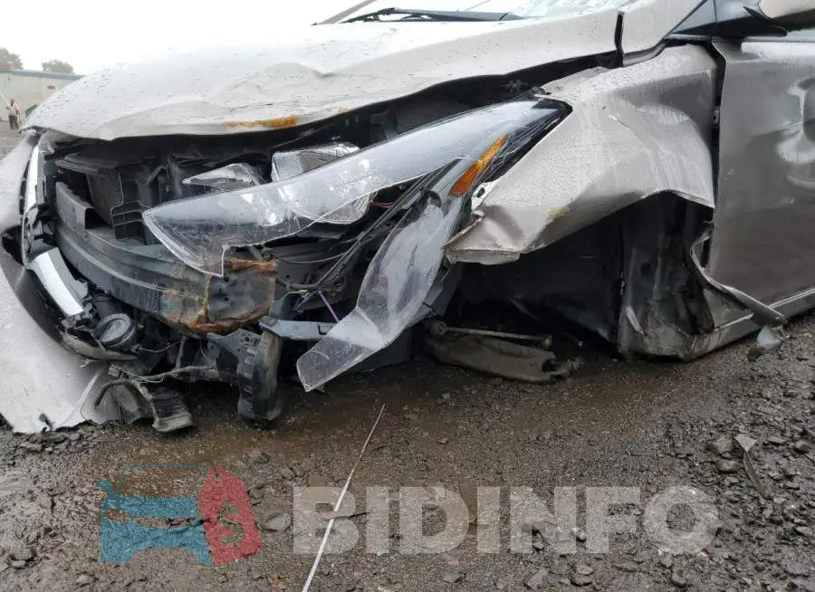 5NPDH4AE5EH523438 Photo# 9