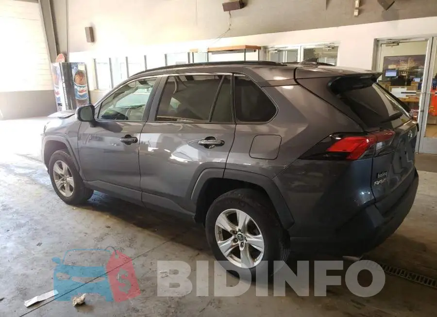 2T3P1RFV8KC044864 Photo# 2