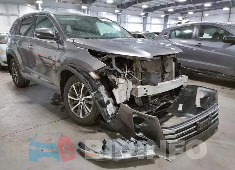 5TDJZRFH3JS861909 Photo# 1