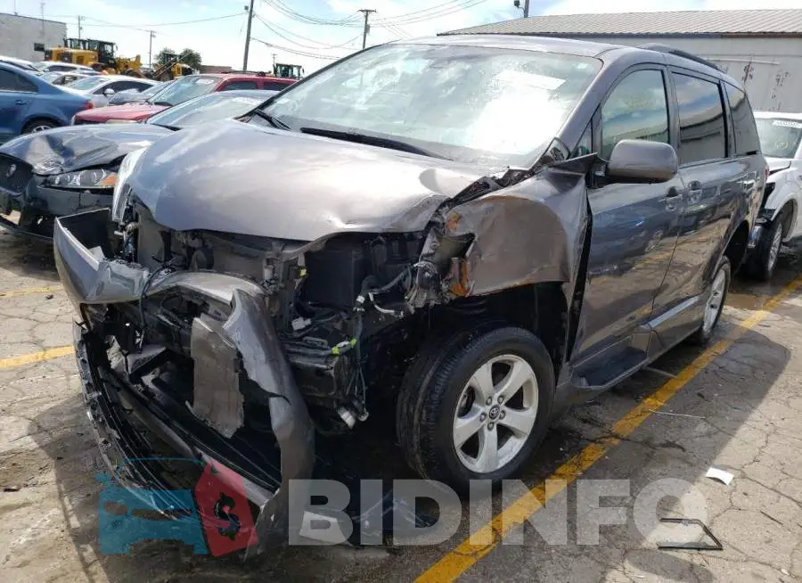 5TDKZ3DC2KS971196 Photo# 2