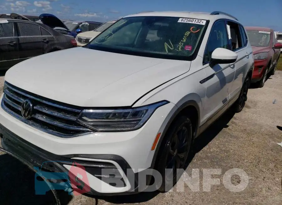 3VV3B7AX9NM027862 Photo# 2