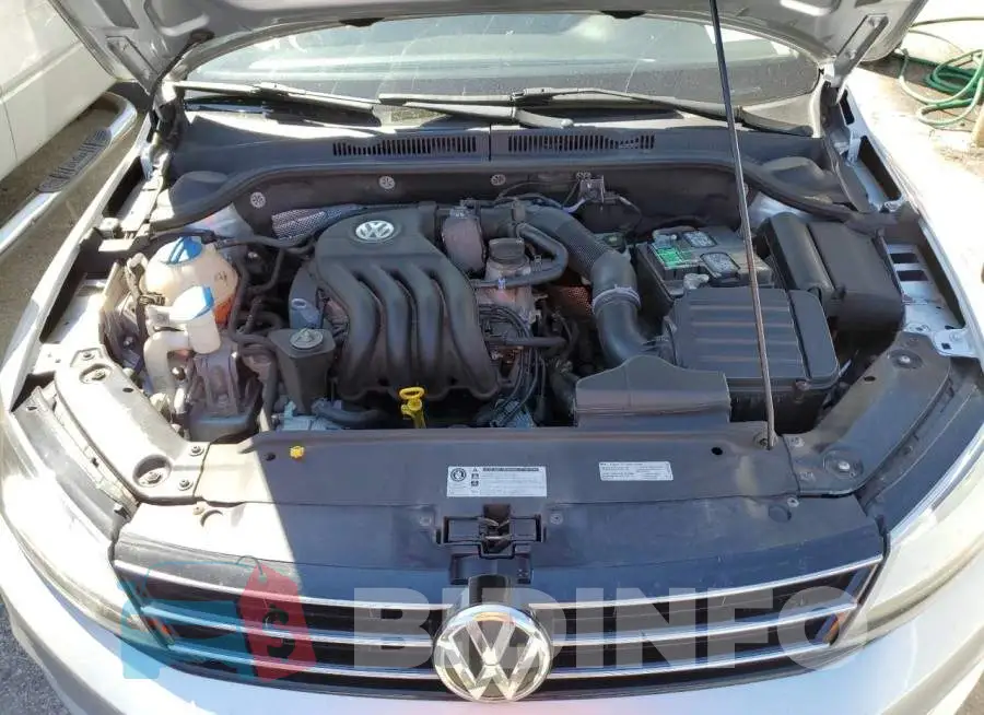 3VW2K7AJ4FM202751 Photo# 7