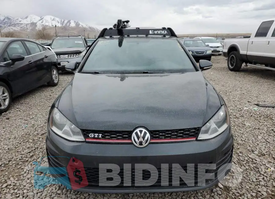 3VW5T7AU1GM054306 Photo# 5