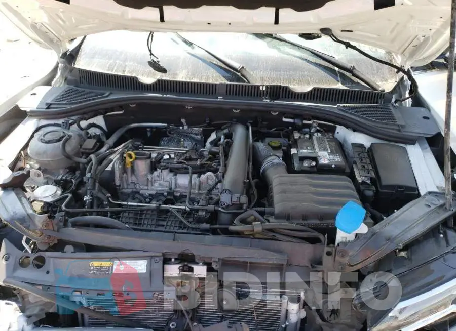 3VWC57BU1MM084935 Photo# 7
