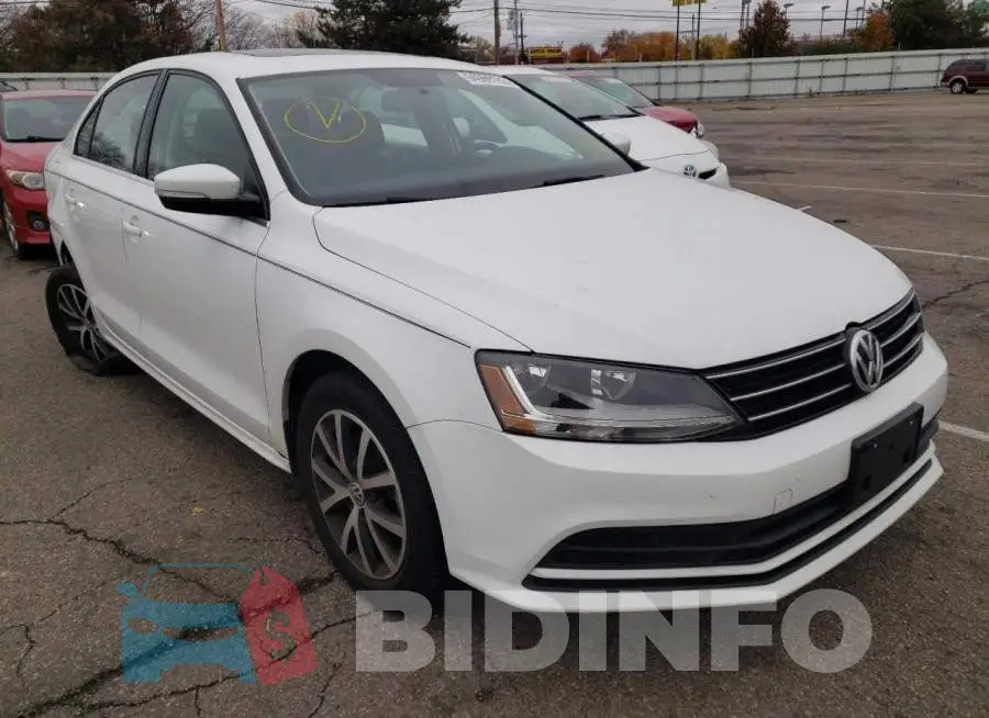 3VWDB7AJ3HM323637 Photo# 1