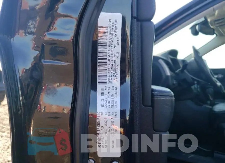 1C4PJLDB8FW590043 Photo# 10