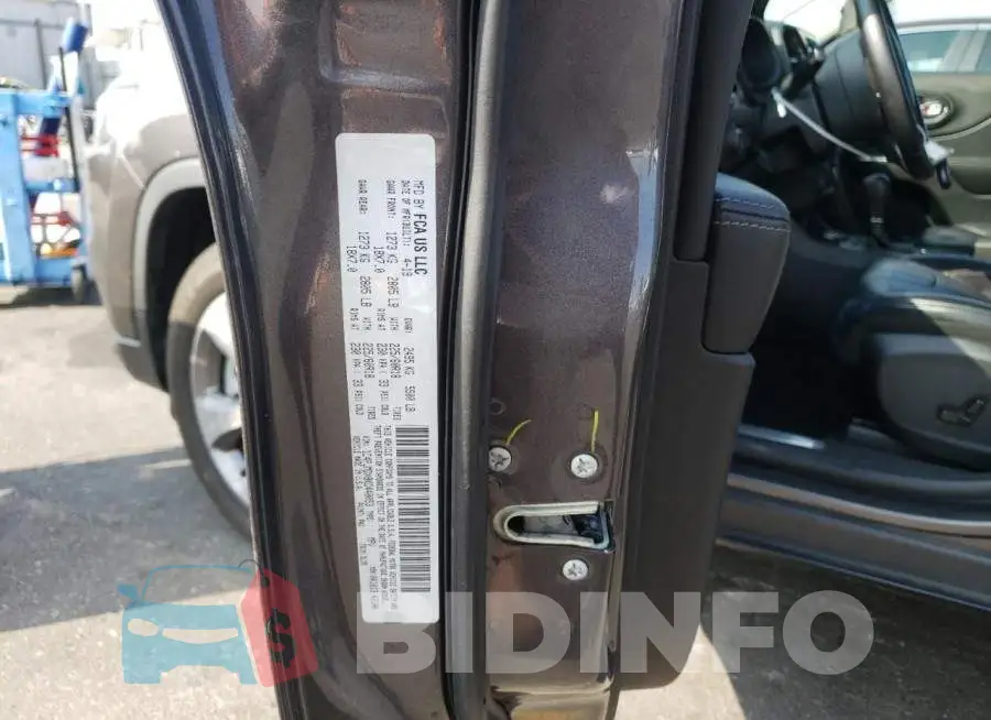 1C4PJMDX8KD440053 Photo# 13