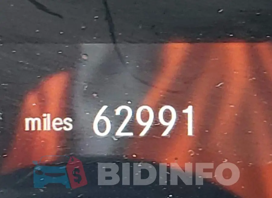 WDD3G4FB9KW025493 Photo# 8