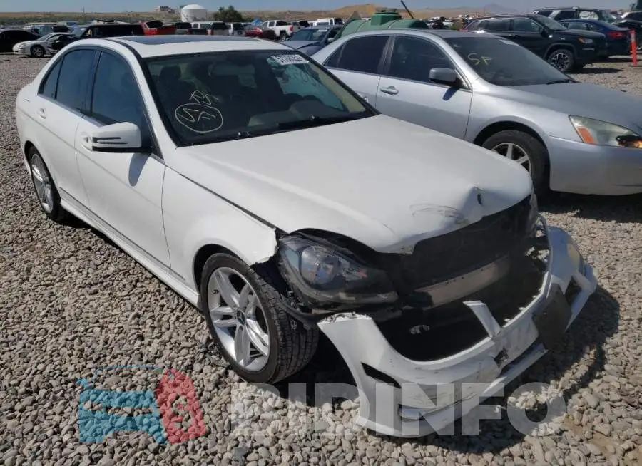 WDDGF4HB5DR271461 Photo# 1