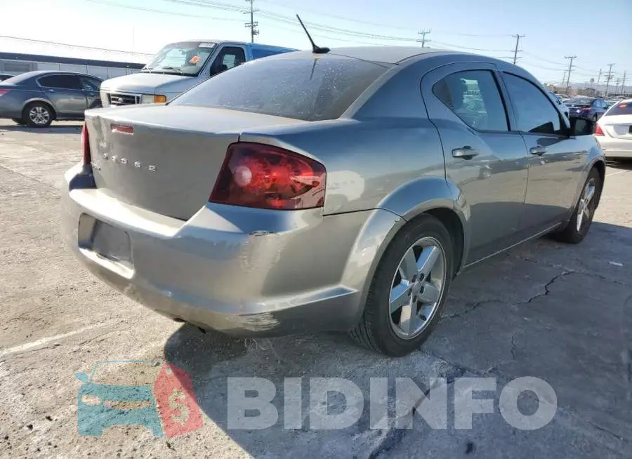 1C3CDZAB5DN529415 Photo# 3