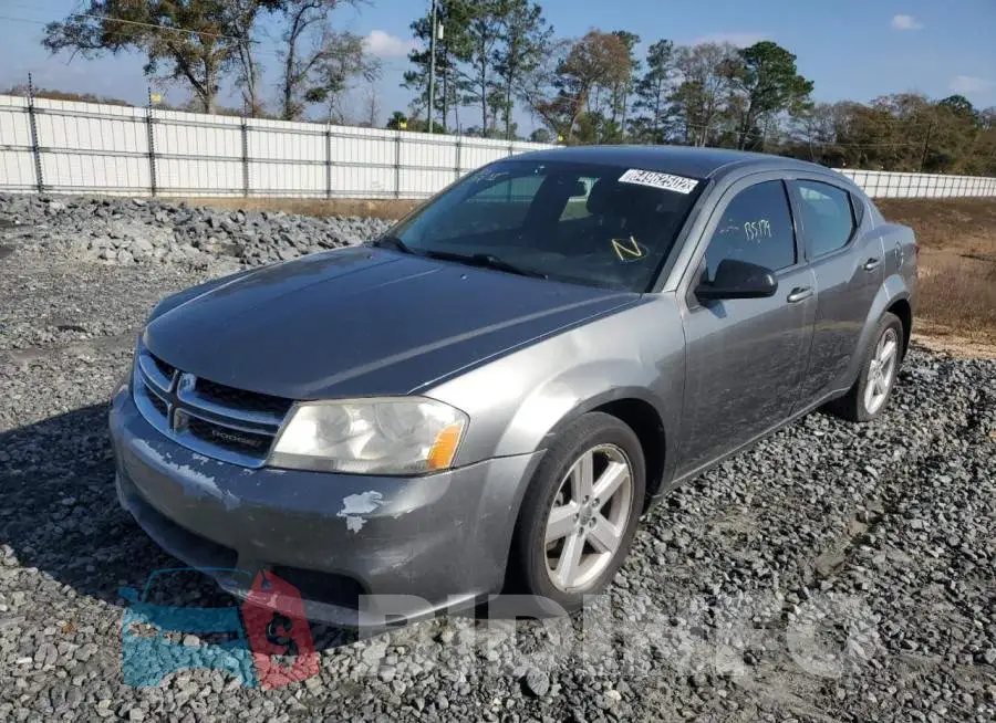 1C3CDZAB7DN708474 Photo# 2