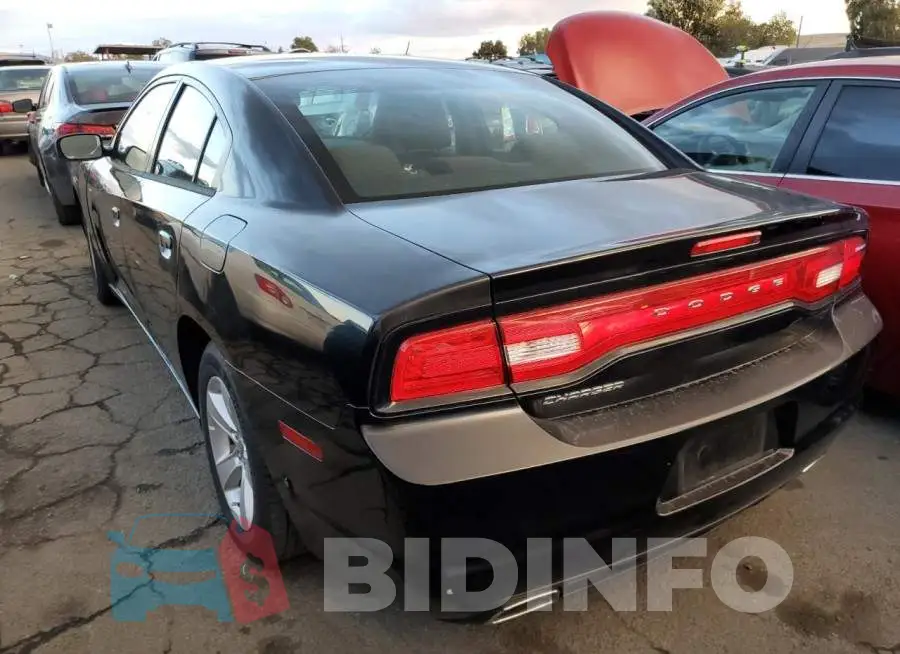 2C3CDXBG8DH539735 Photo# 3