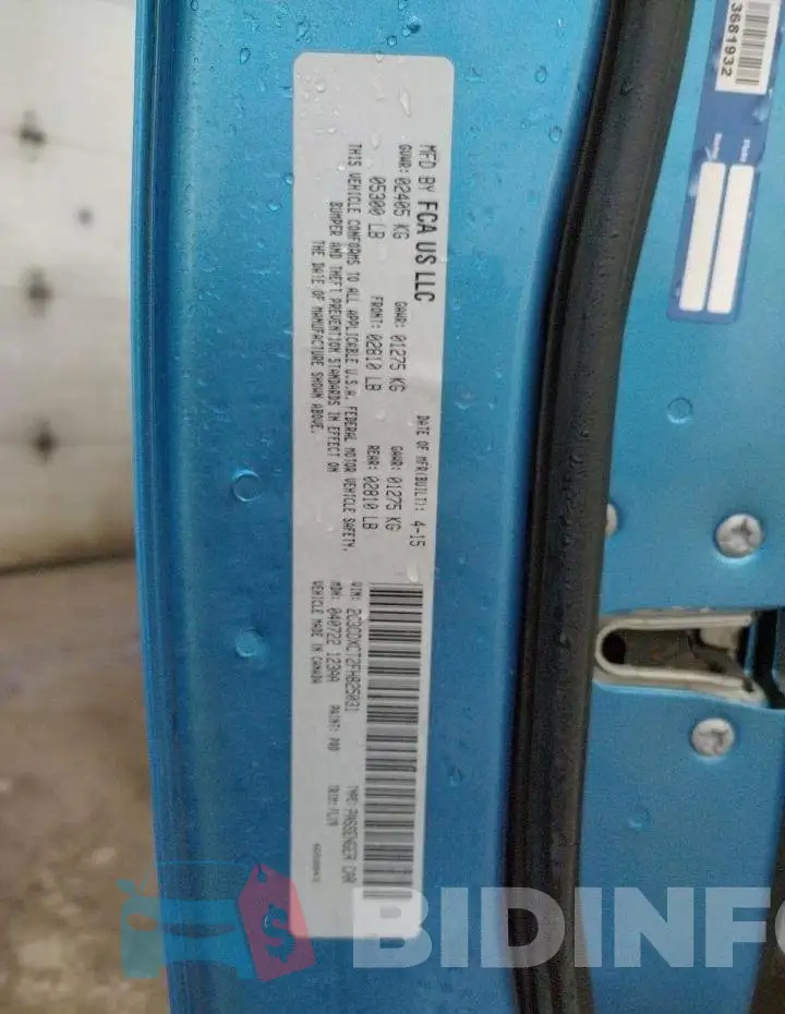 2C3CDXCT2FH825031 Photo# 10