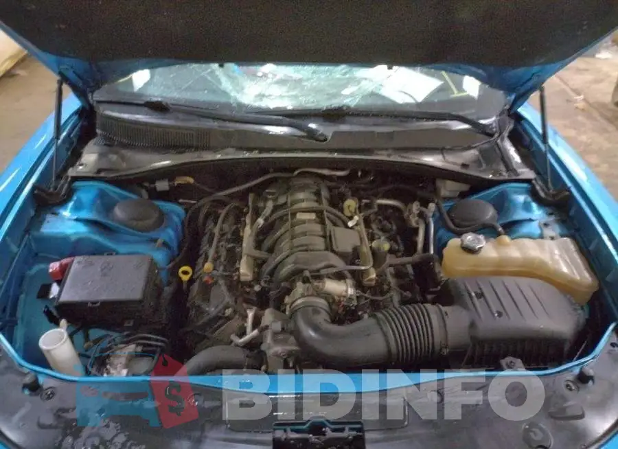 2C3CDXCT2FH825031 Photo# 7