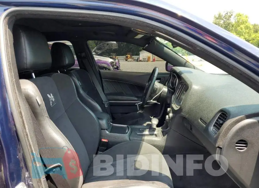 2C3CDXGJ6GH278615 Photo# 5