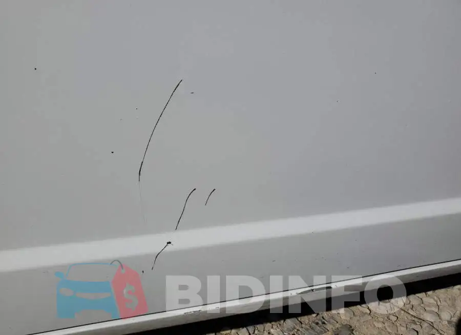2C4RDGEG8KR760616 Photo# 9