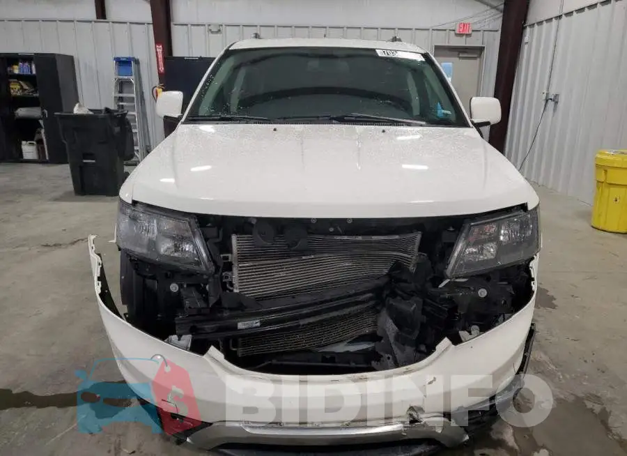 3C4PDCGB7LT271110 Photo# 5