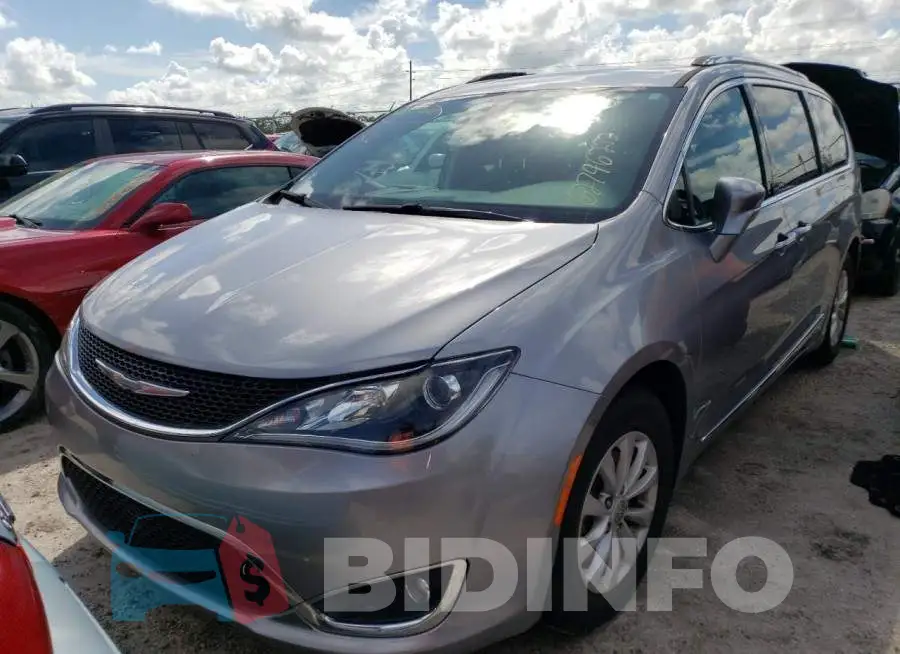 2C4RC1EG5JR144080 Photo# 2