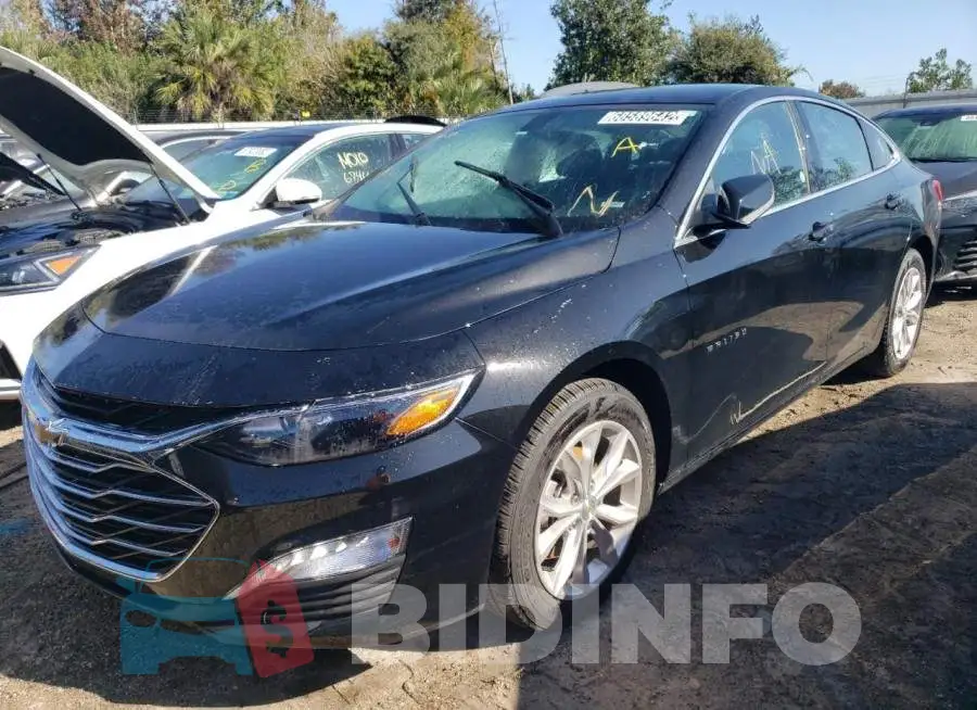 1G1ZD5ST3NF121666 Photo# 1