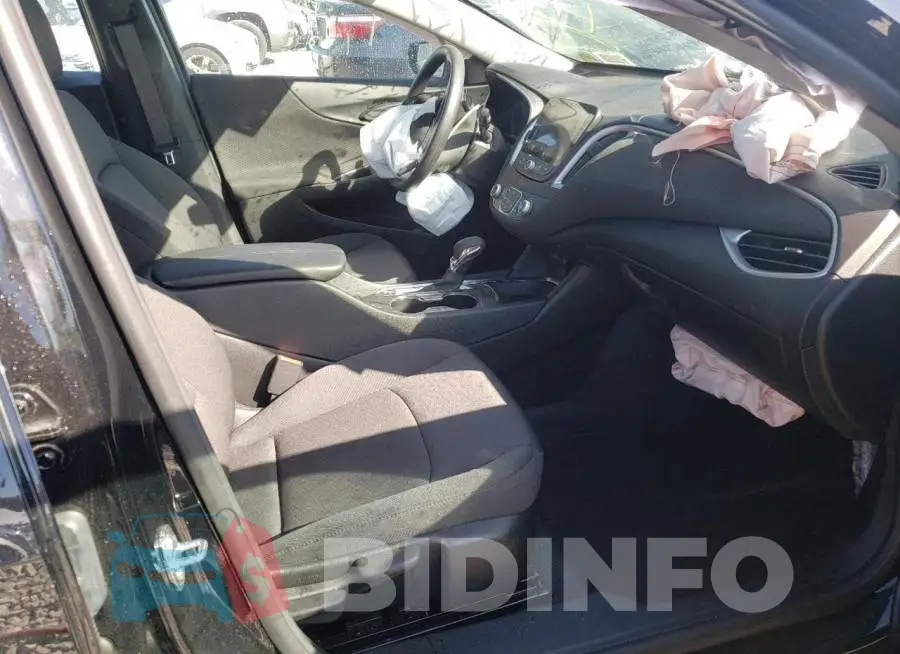 1G1ZD5STXNF151618 Photo# 5