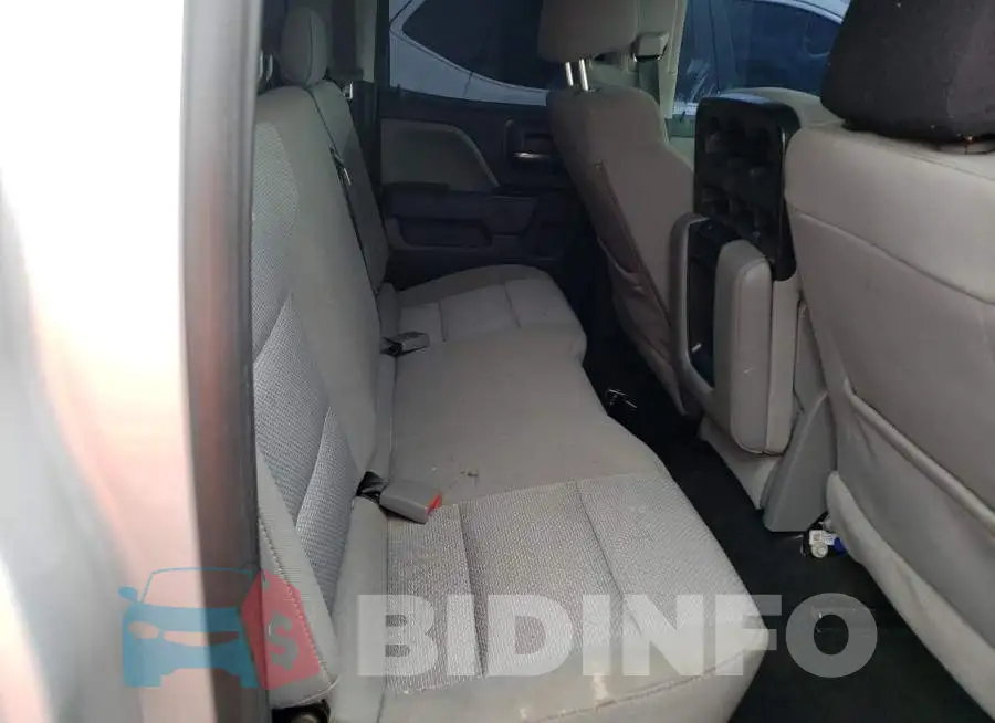 1GCVKPEC9JZ345276 Photo# 6