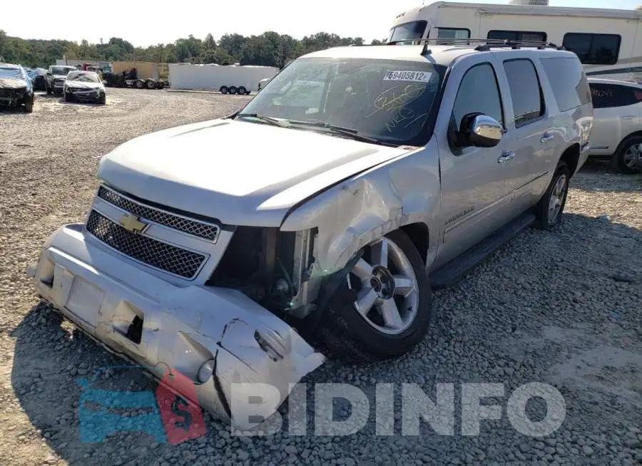 1GNSKKE76DR208879 Photo# 2