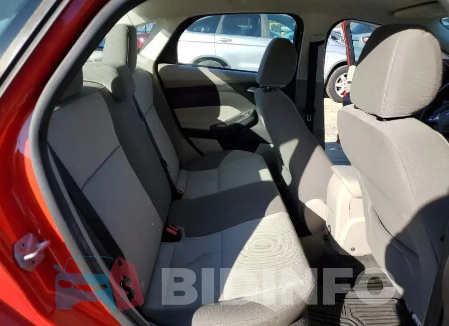 1FADP3F21EL235395 Photo# 10