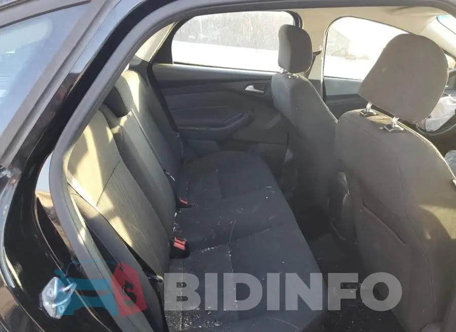 1FADP3F22GL293325 Photo# 6