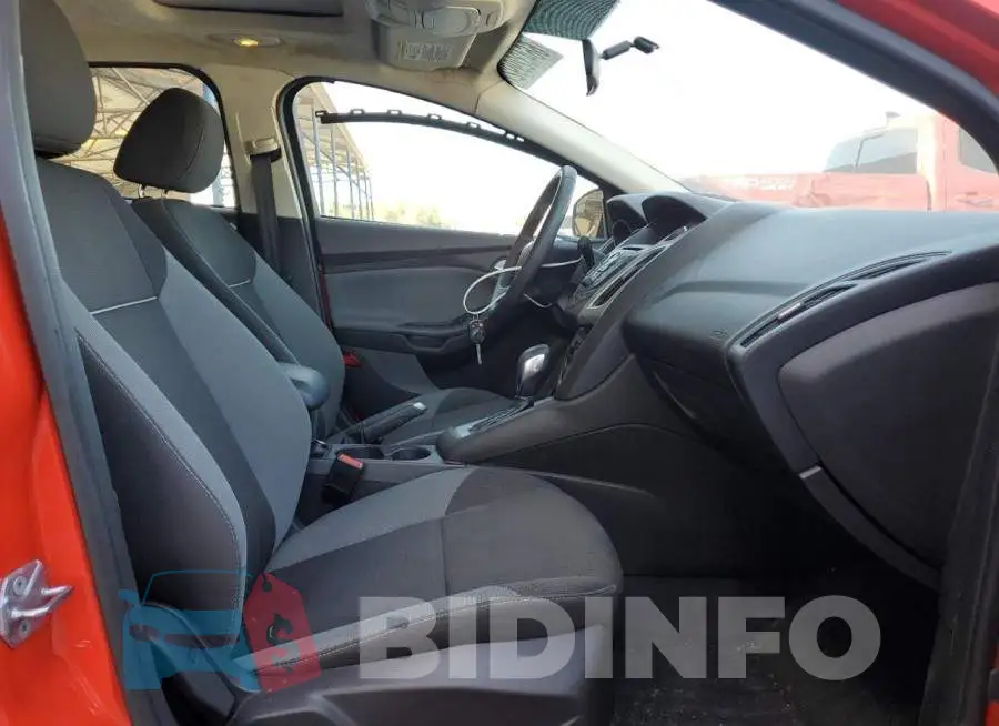 1FADP3F27EL215832 Photo# 5