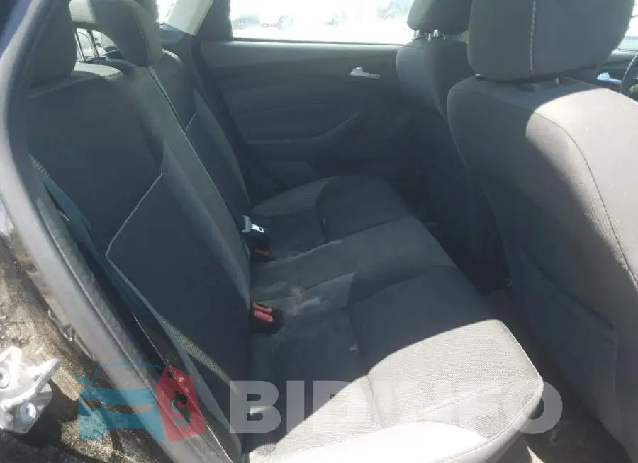 1FADP3F2XEL371413 Photo# 6