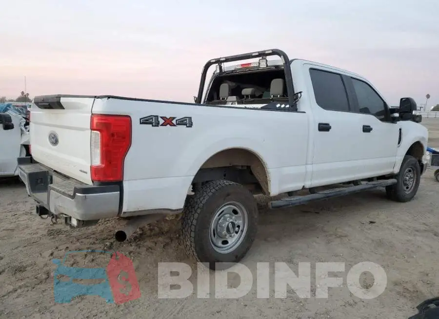 1FT7W2B66JEB31643 Photo# 3