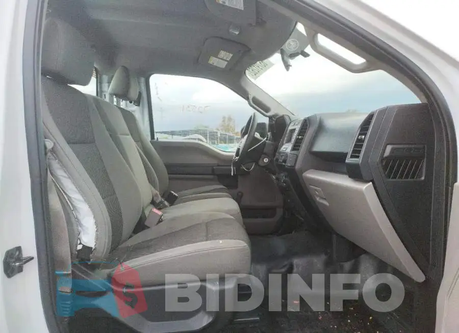 1FTMF1C84GFC84196 Photo# 5